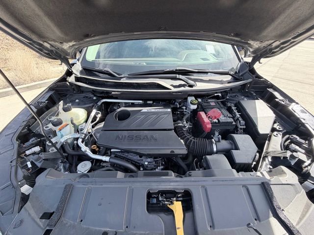 Used 2023 Nissan Rogue SV image 33