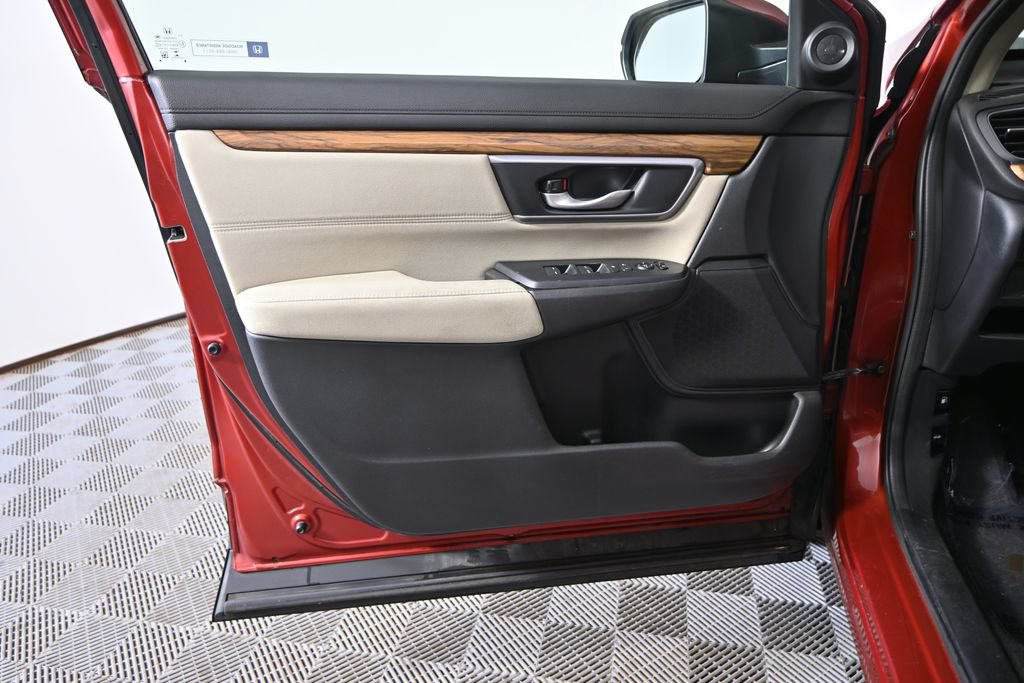Used 2017 Honda CR-V EX image 18