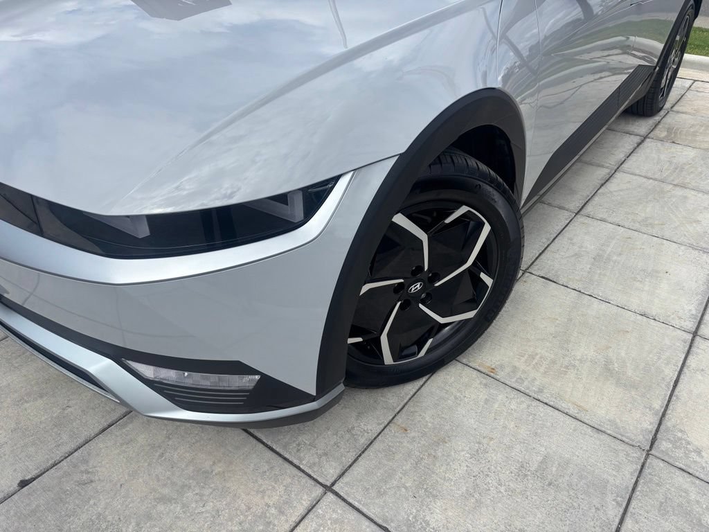 Certified 2024 Hyundai Ioniq 5 SE AWD/4WD image 2