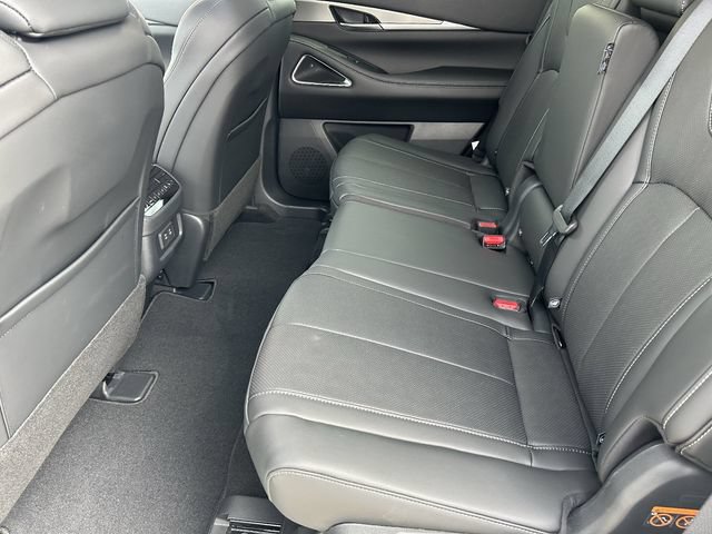 New 2027 INFINITI QX60 Luxe w/ Cargo Package FWD image 19