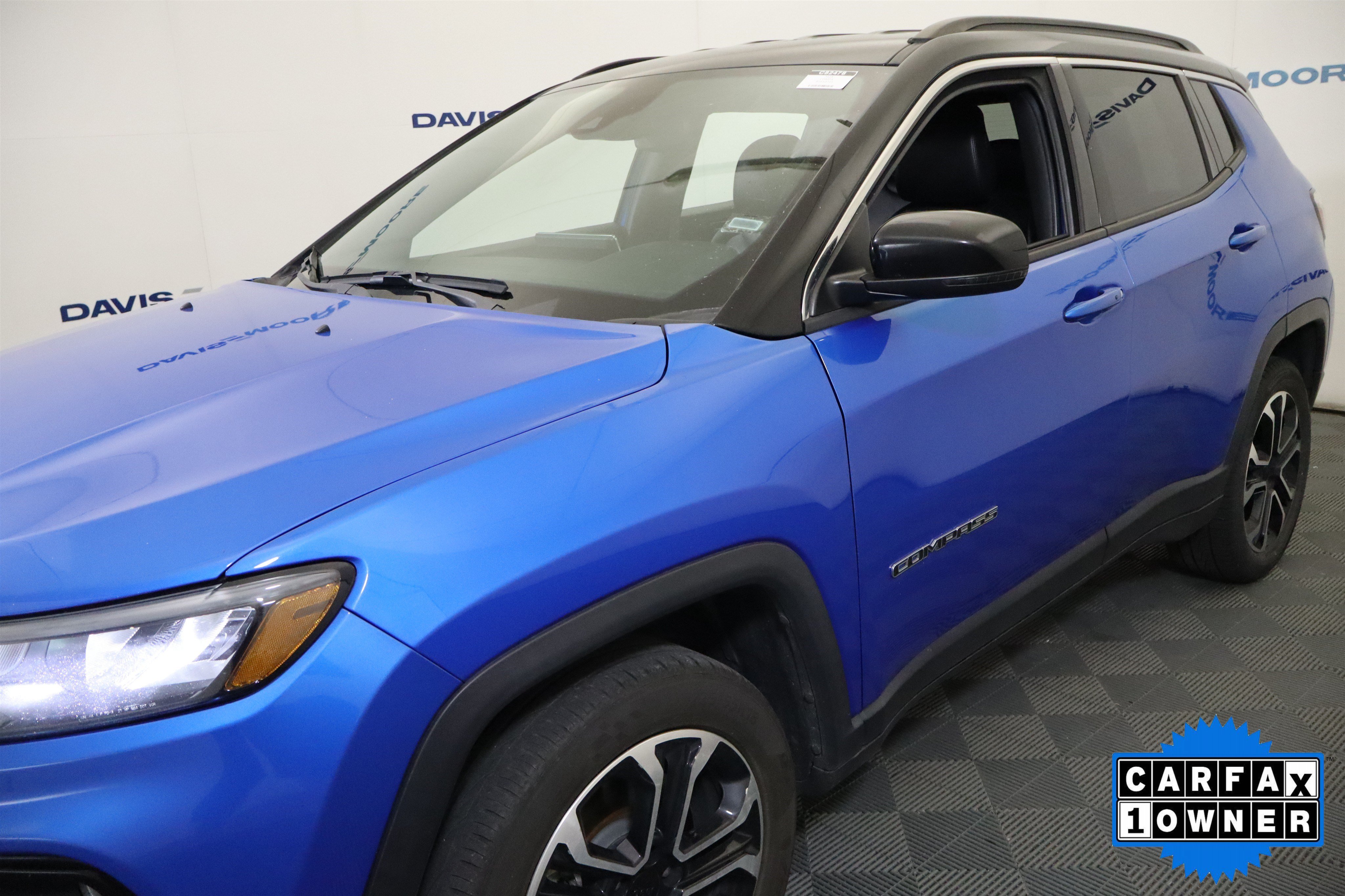 Used 2024 Jeep Compass Limited AWD/4WD image 13