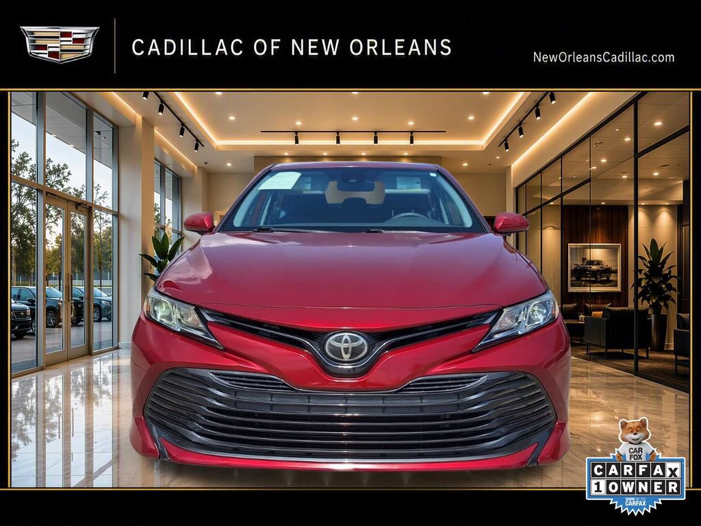 Used 2019 Toyota Camry LE w/ Convenience Package FWD image 9
