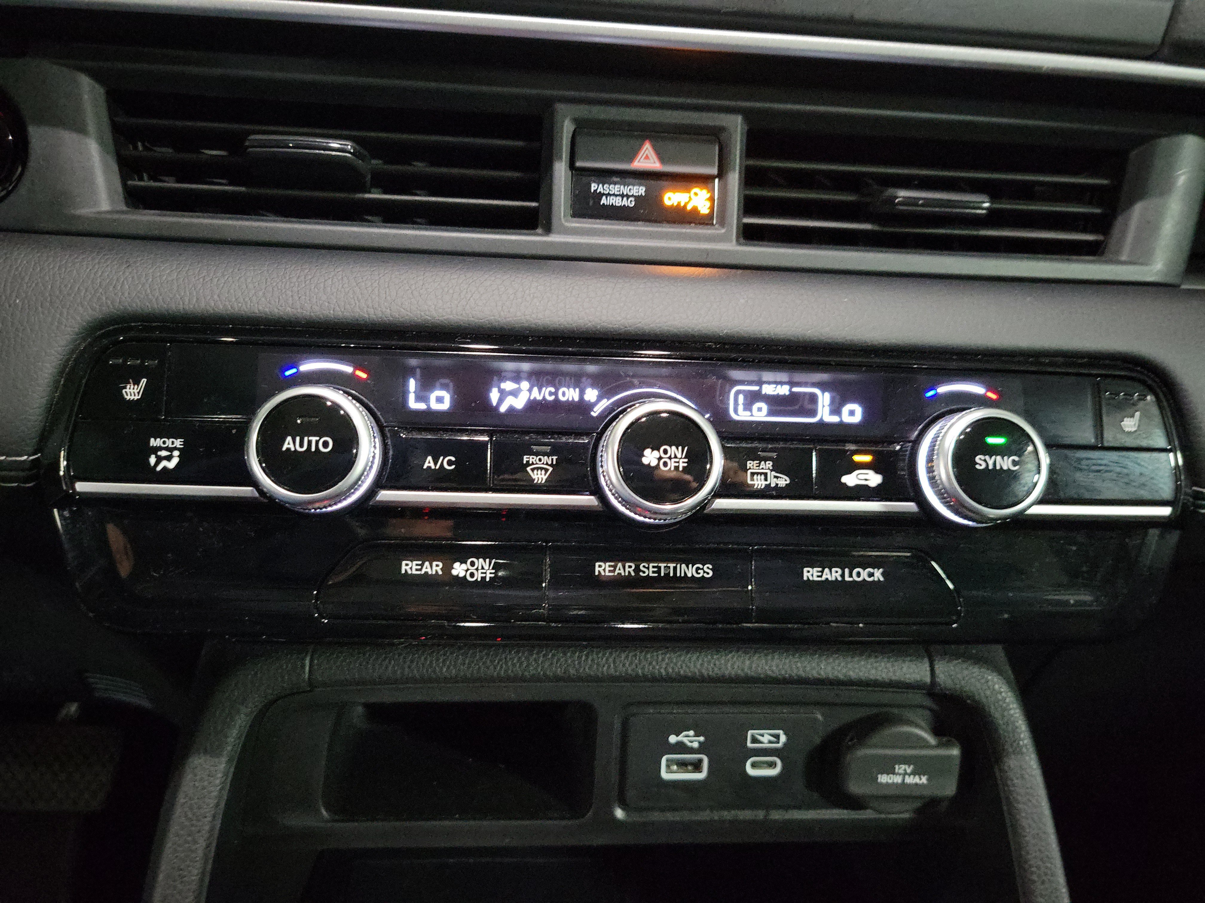 Certified 2024 Honda Pilot Touring image 28