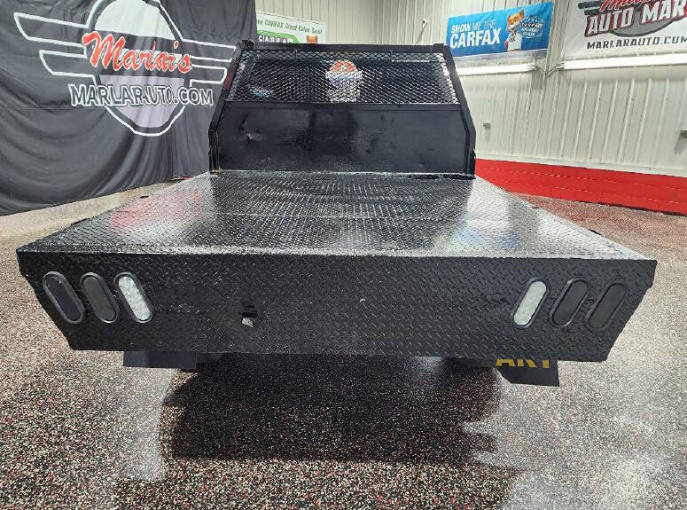 Used 2004 Chevrolet Silverado 2500 LT w/ Skid Plate Package AWD/4WD image 6