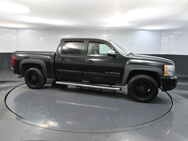 Used 2010 Chevrolet Silverado 1500 LTZ image 3