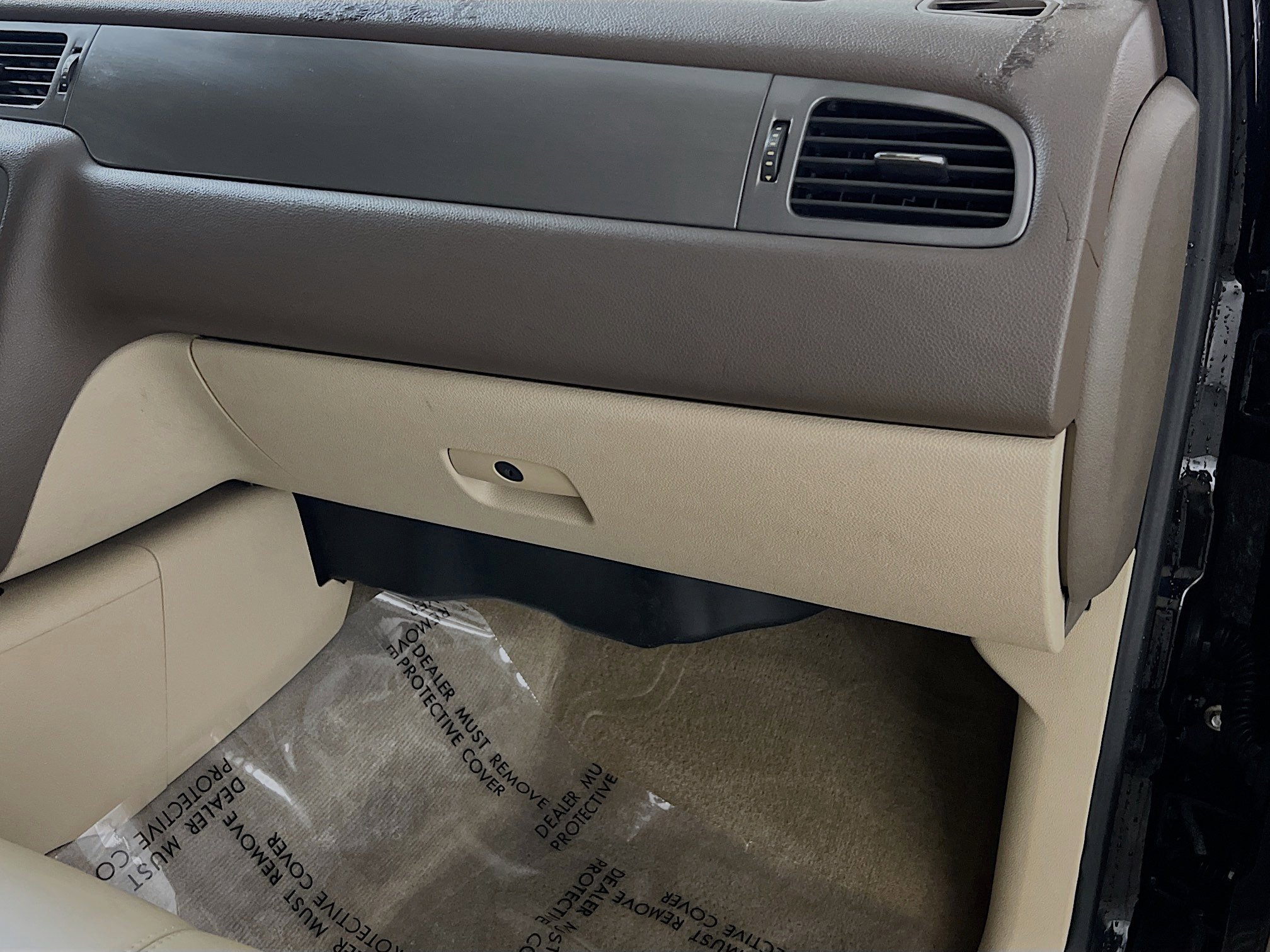 Used 2011 Chevrolet Avalanche LT w/ Luxury Package image 33