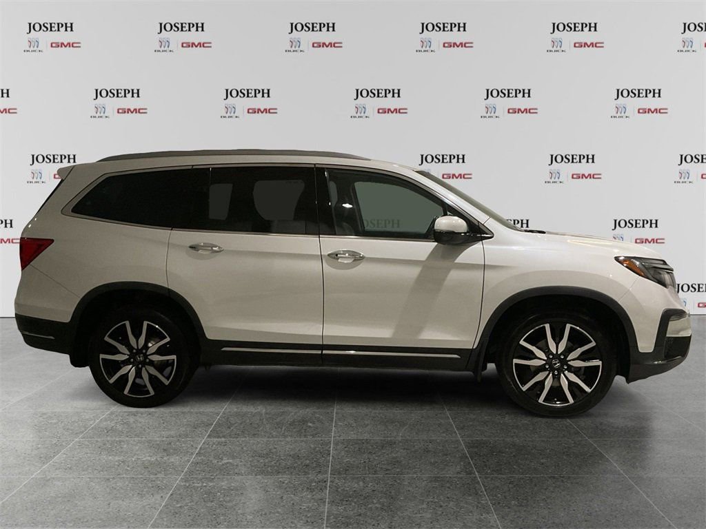 Used 2022 Honda Pilot Touring image 8