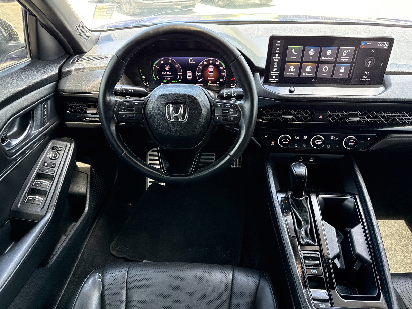 Used 2023 Honda Accord Sport image 15