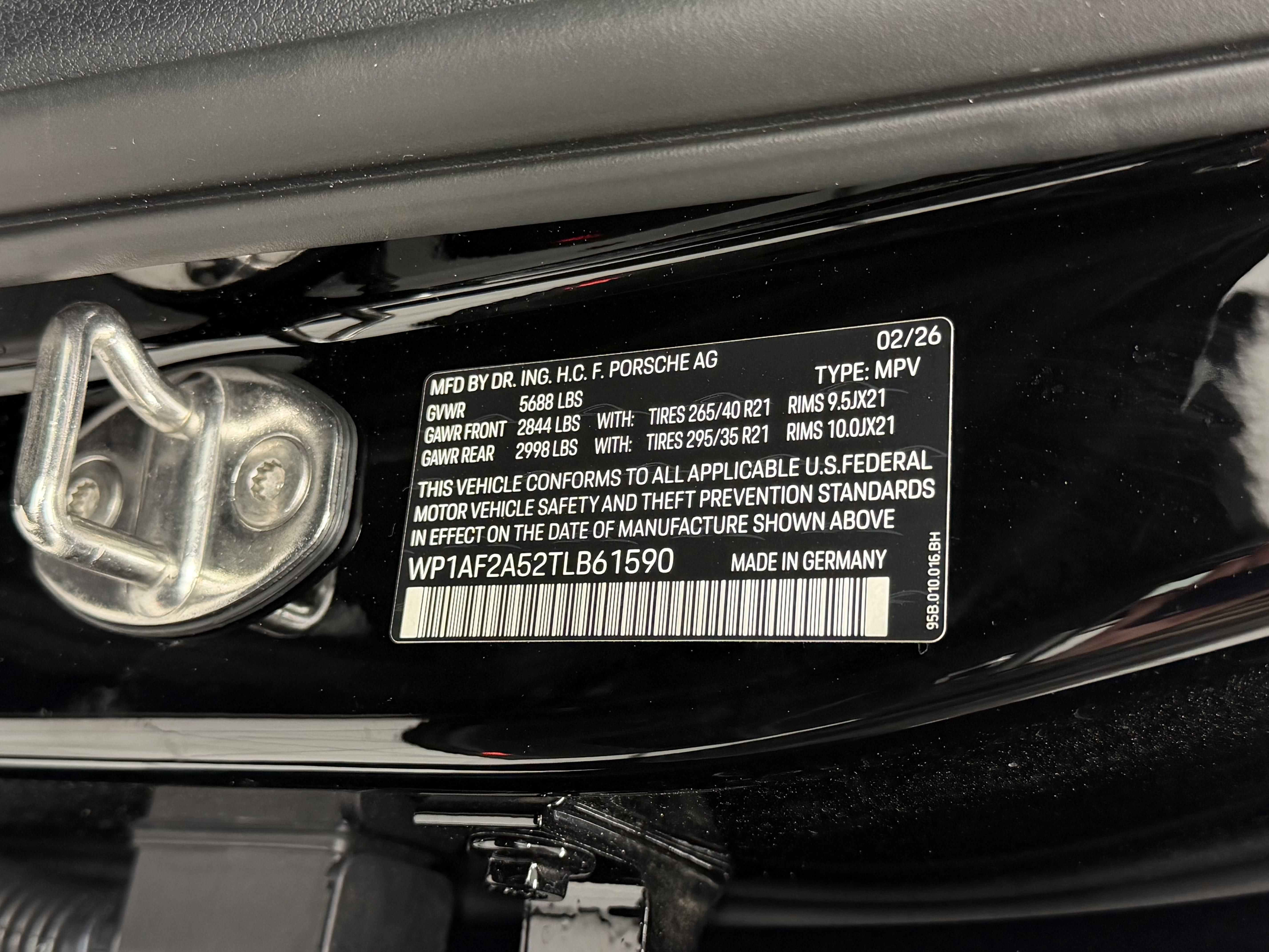 New 2026 Porsche Macan GTS image 66