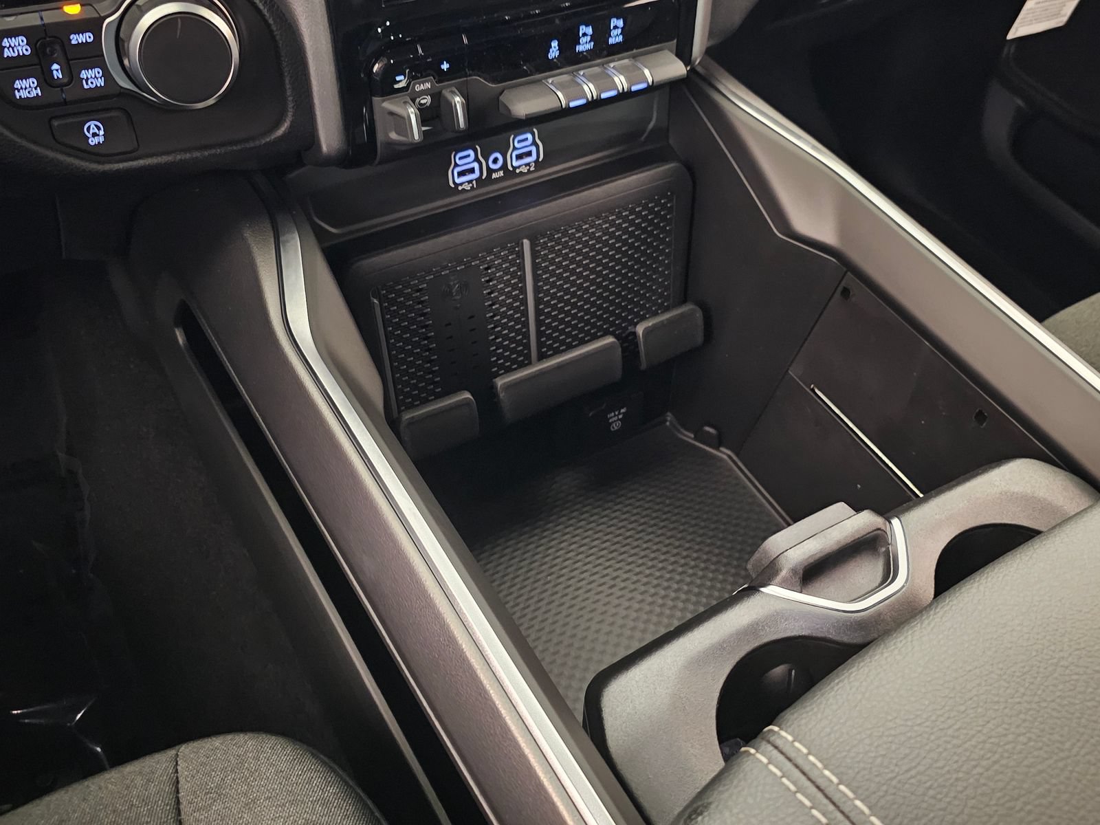 New 2026 RAM 1500 Big Horn AWD/4WD image 26