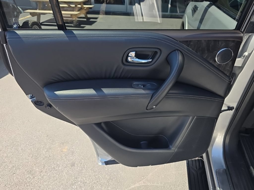 Used 2023 Nissan Armada Platinum w/ Captain's Chairs Package AWD/4WD image 33