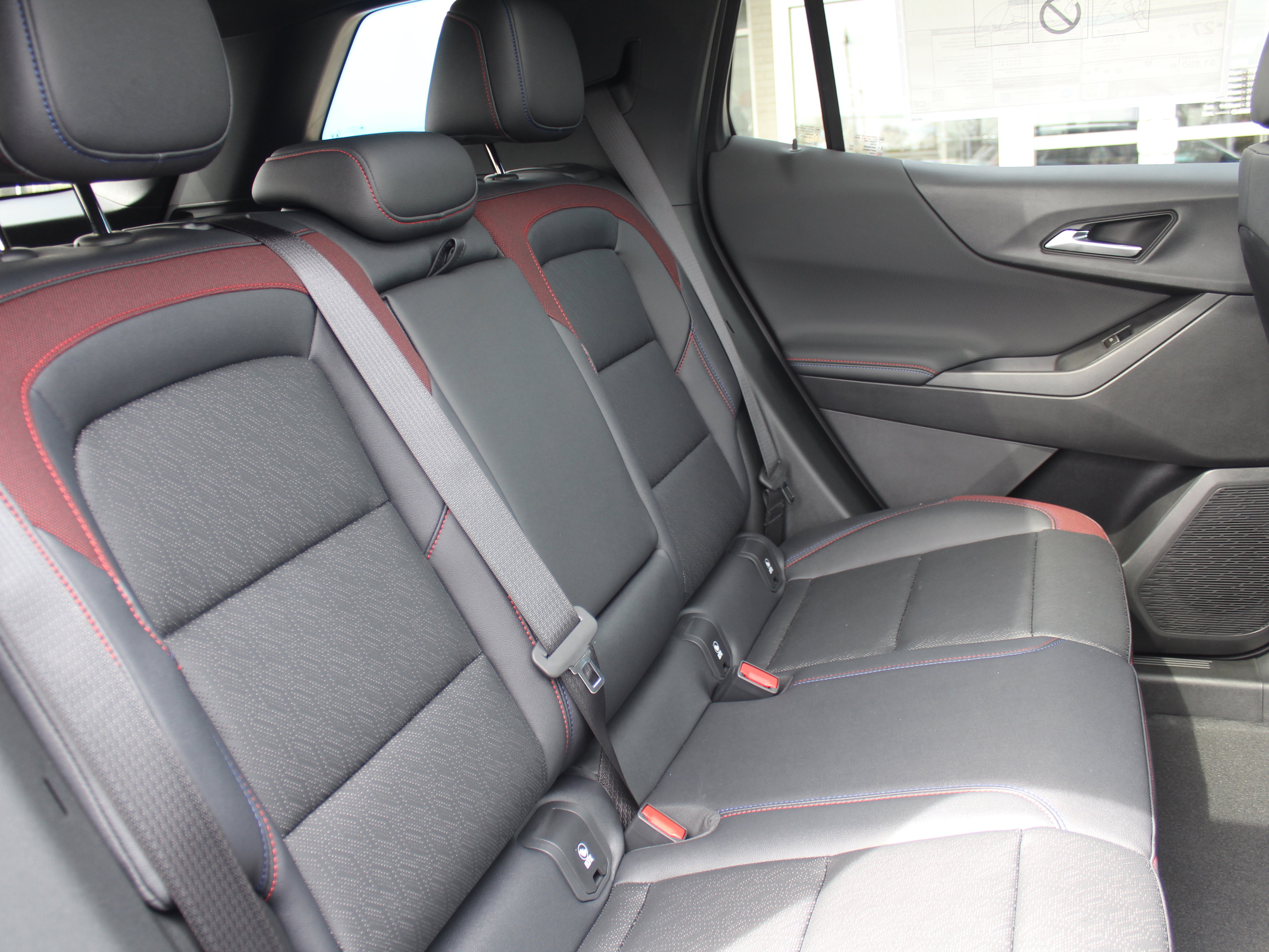 New 2026 Chevrolet Equinox RS FWD image 17