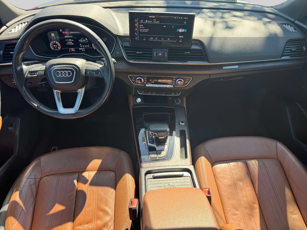 Used 2021 Audi Q5 2.0T Premium Plus w/ Premium Plus Package AWD/4WD image 10