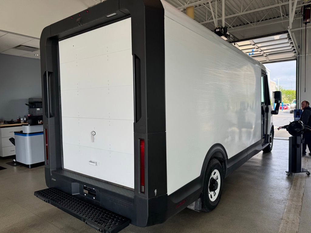 Used 2024 Chevrolet Brightdrop 600 w/ Commercial Equipment Package AWD/4WD image 3