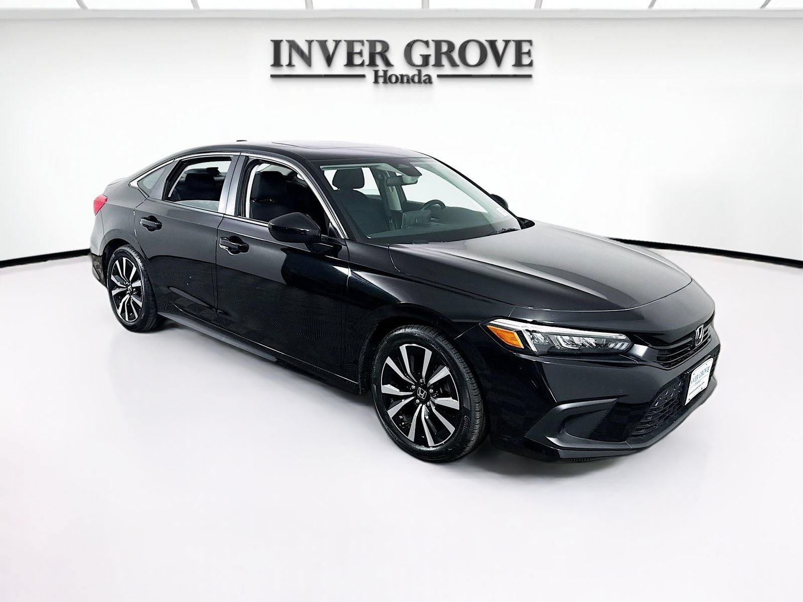 Used 2023 Honda Civic EX image 3