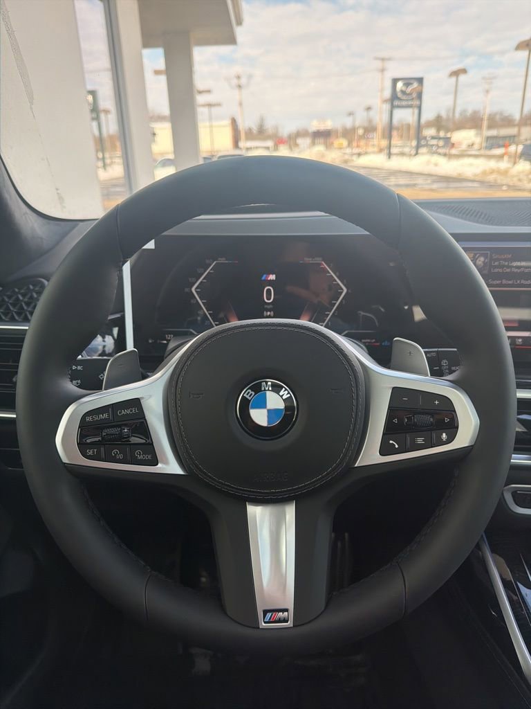 New 2026 BMW X7 xDrive40i w/ M Sport Package image 44