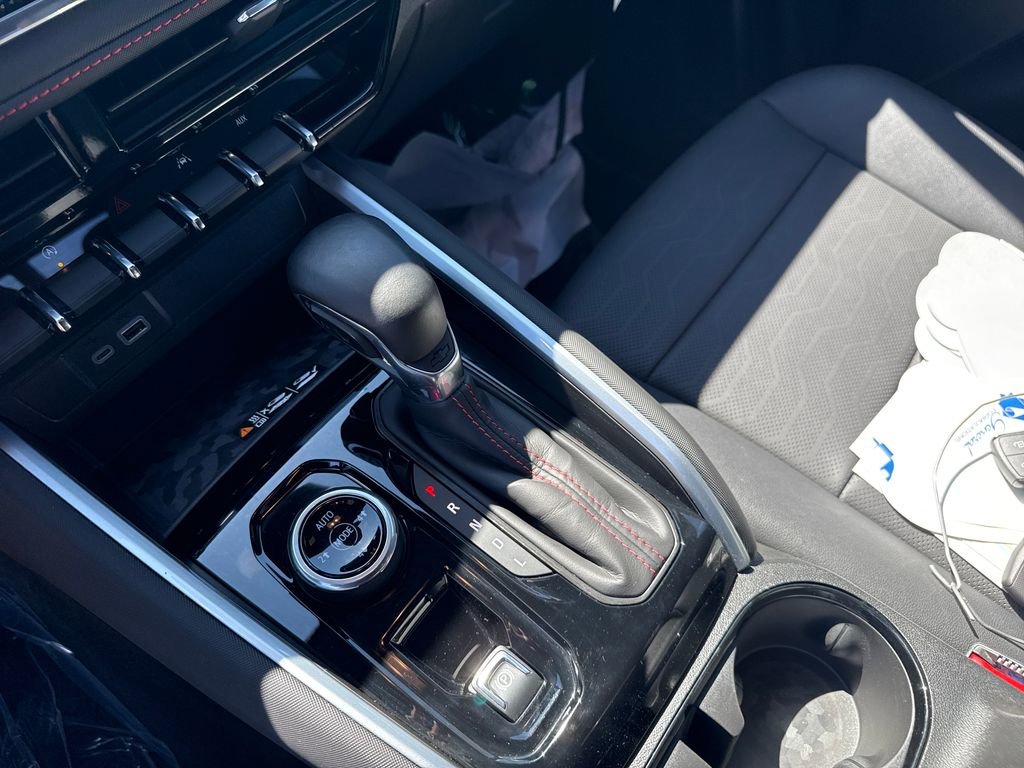 Certified 2024 Chevrolet Colorado Z71 w/ Z71 Convenience Package 2 AWD/4WD image 25