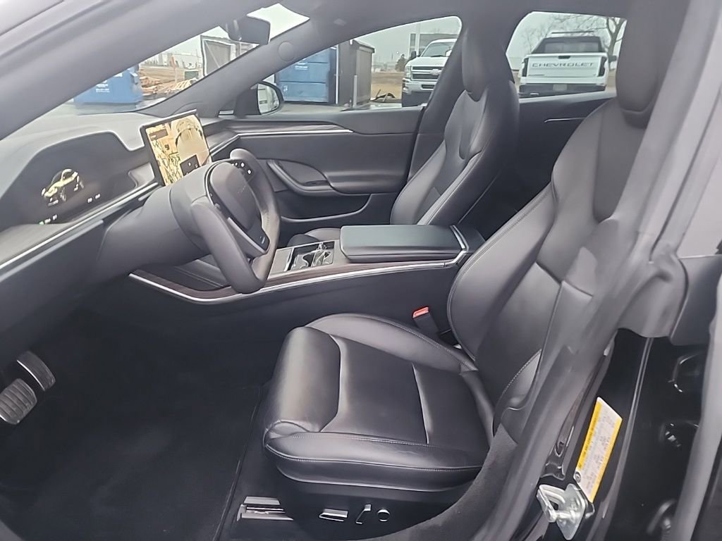 Used 2022 Tesla Model S image 12