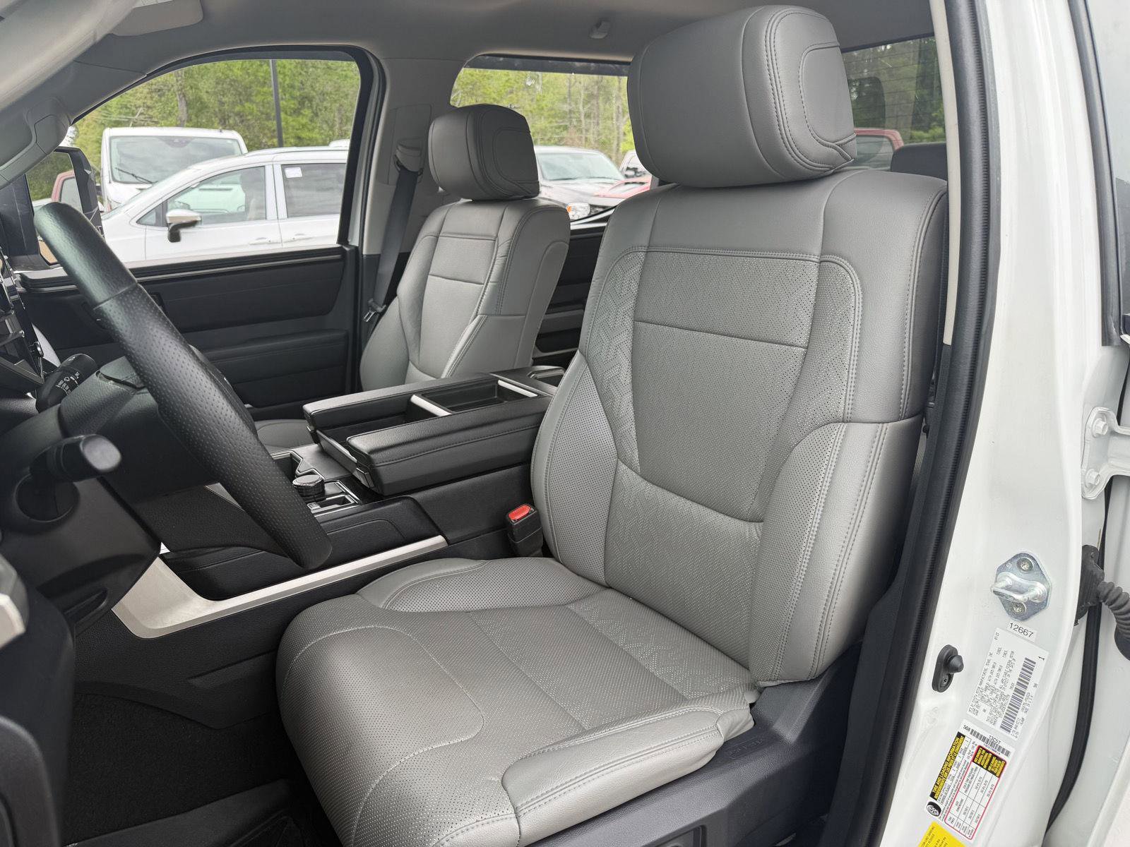 Used 2023 Toyota Tundra SR5 w/ SR5 Premium Package AWD/4WD image 17