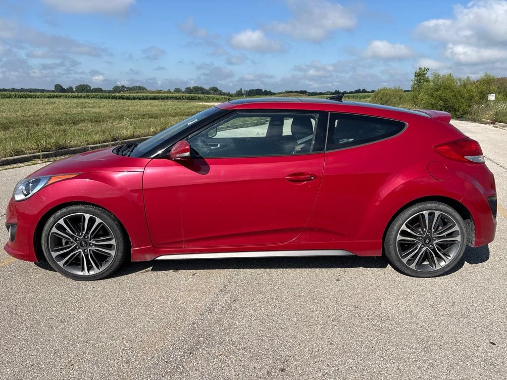 Used 2017 Hyundai Veloster Turbo w/ Tech Package 02 FWD image 7