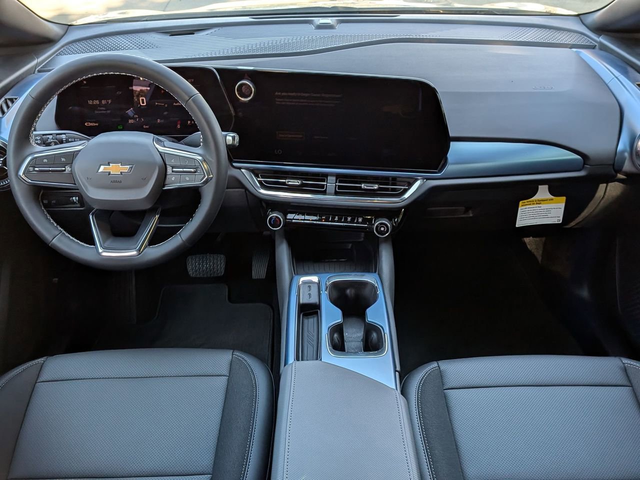 New 2026 Chevrolet Equinox EV LT image 20