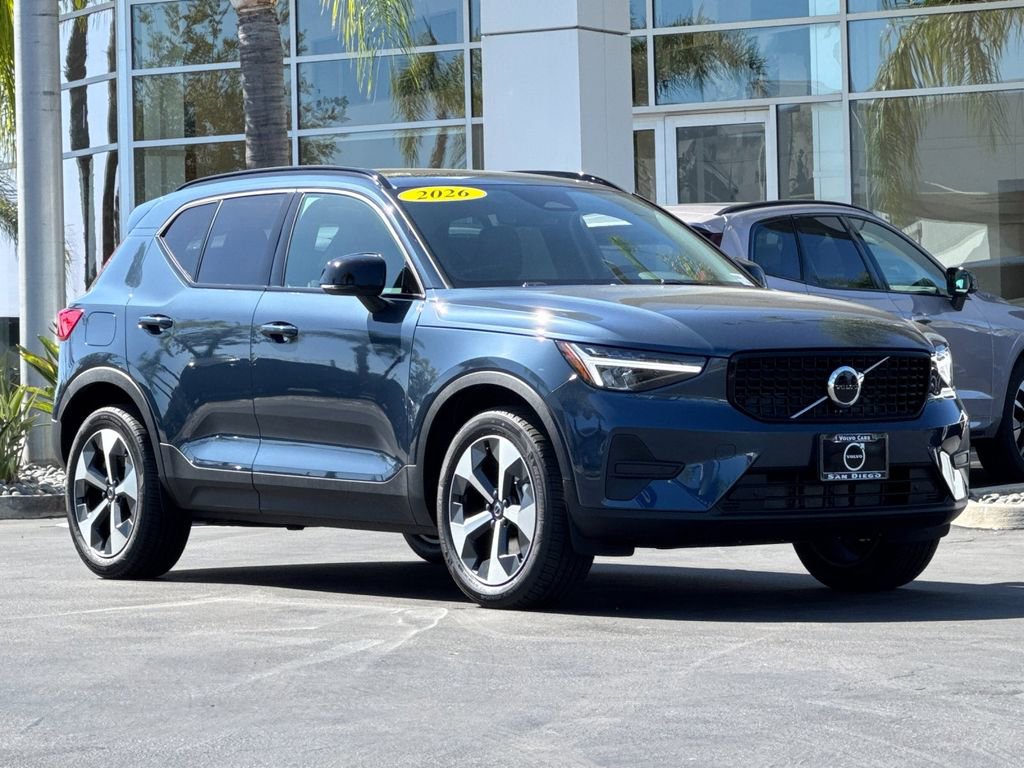 New 2026 Volvo XC40 B5 Core image 7