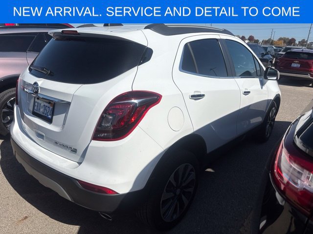 Used 2022 Buick Encore Preferred w/ Safety Package AWD/4WD image 2