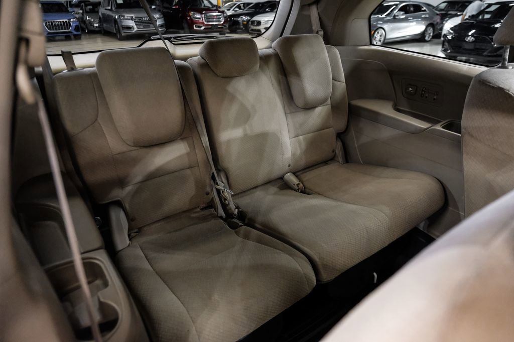 Used 2017 Honda Odyssey SE image 49