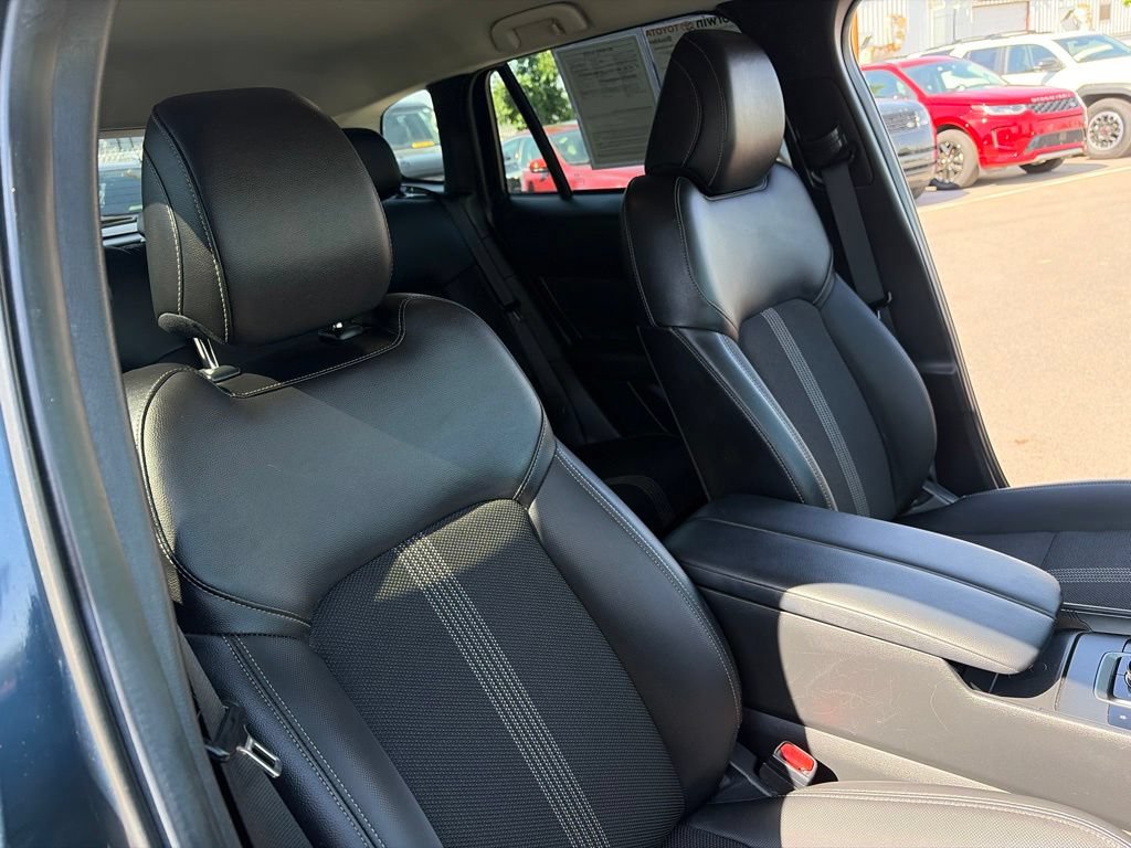 Used 2025 MAZDA CX-50 AWD 2.5 S w/ Preferred Package image 14