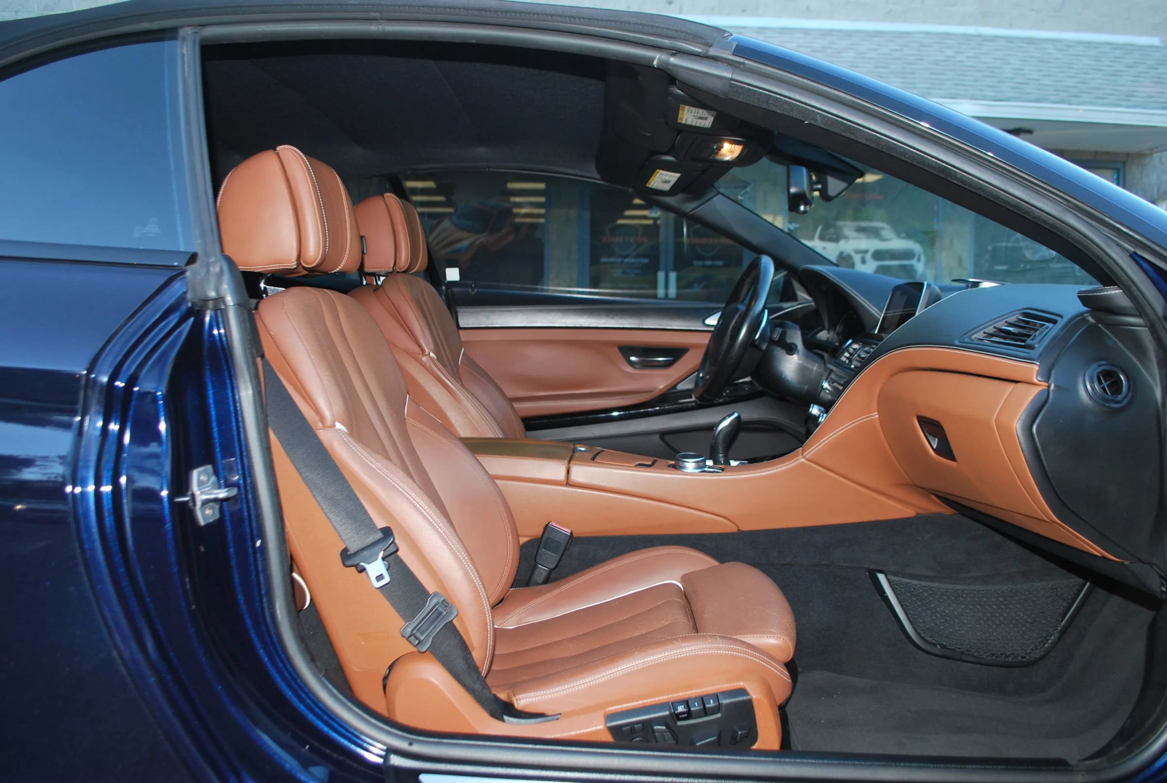 Used 2017 BMW 640i Convertible RWD image 7