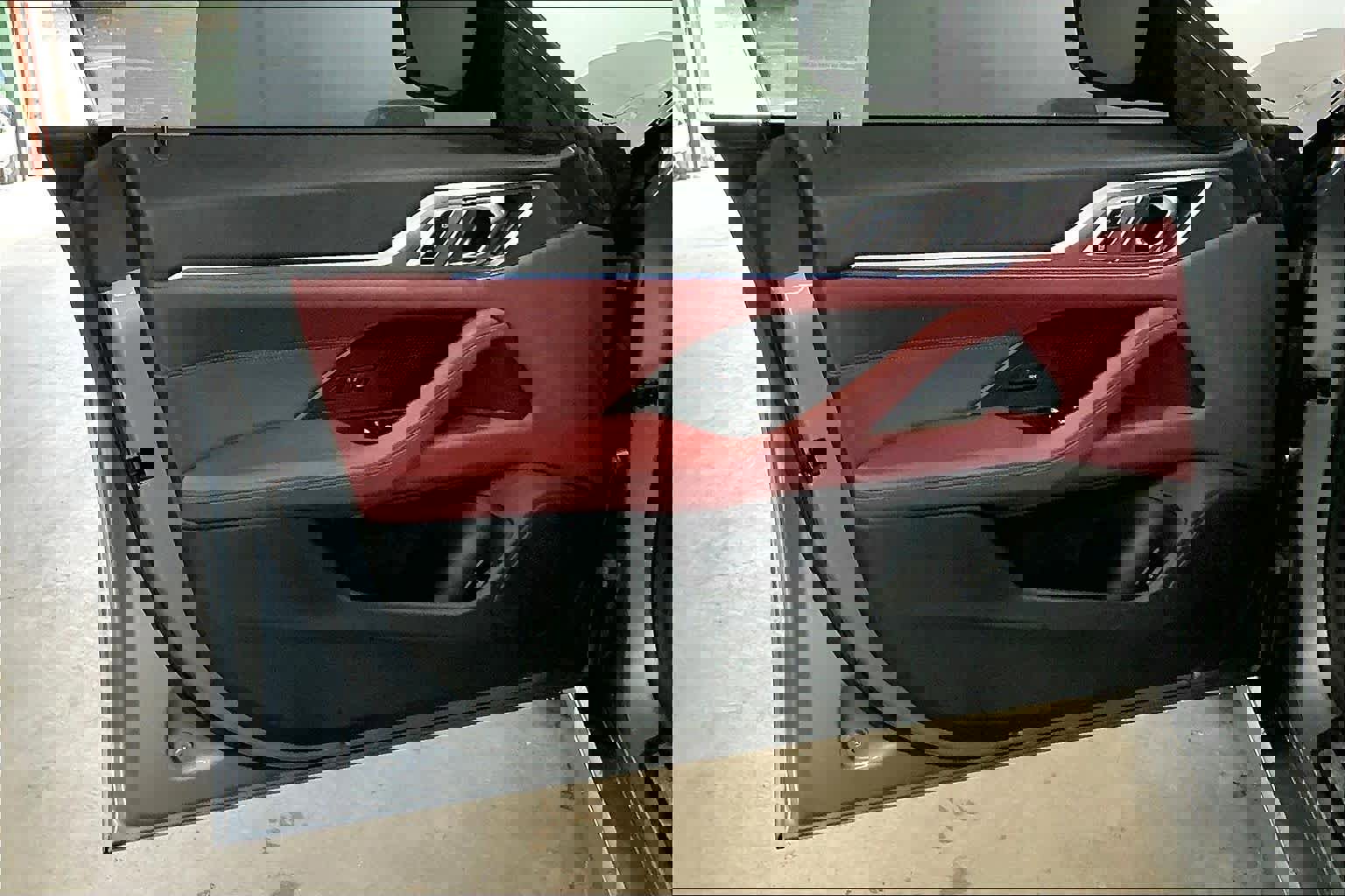 Used 2023 BMW i4 eDrive40 image 25