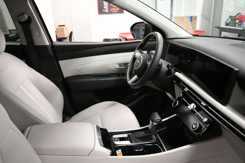 Used 2026 Hyundai Tucson SEL Plus AWD/4WD image 28