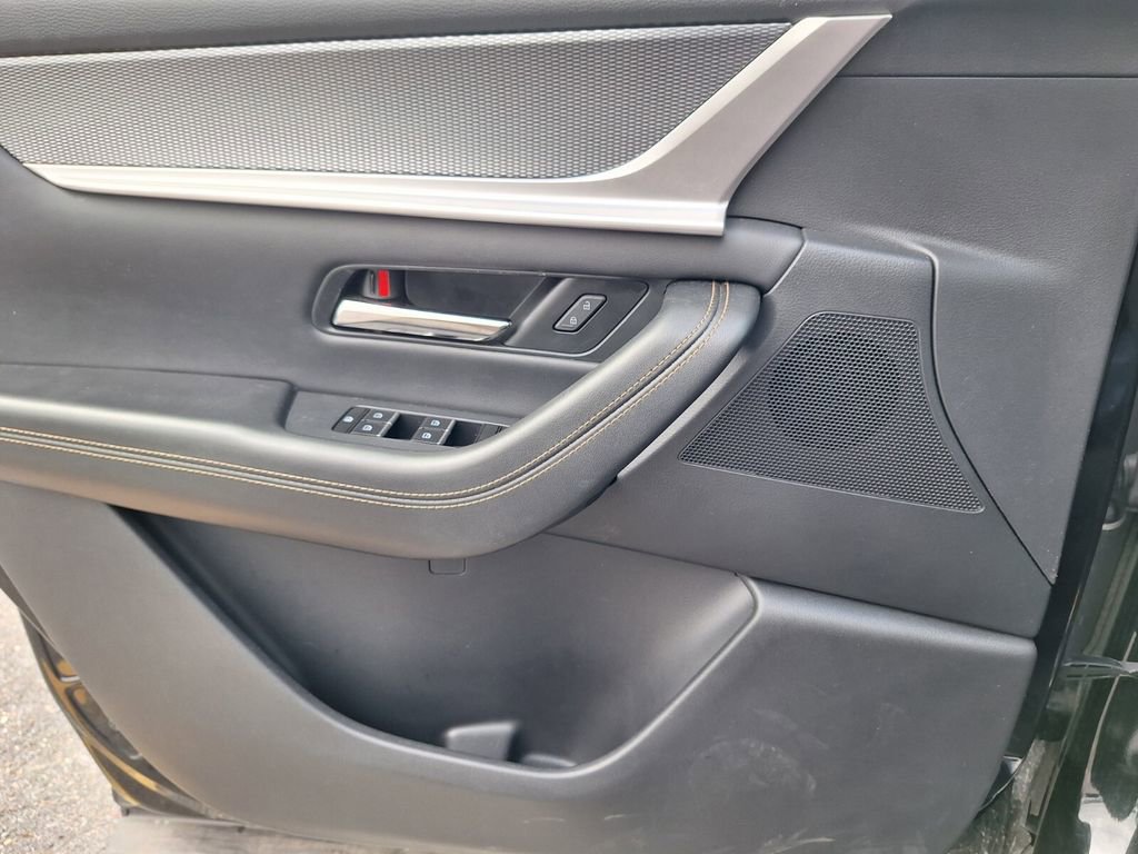 Used 2025 MAZDA CX-70 3.3 Turbo w/ Preferred Package image 20