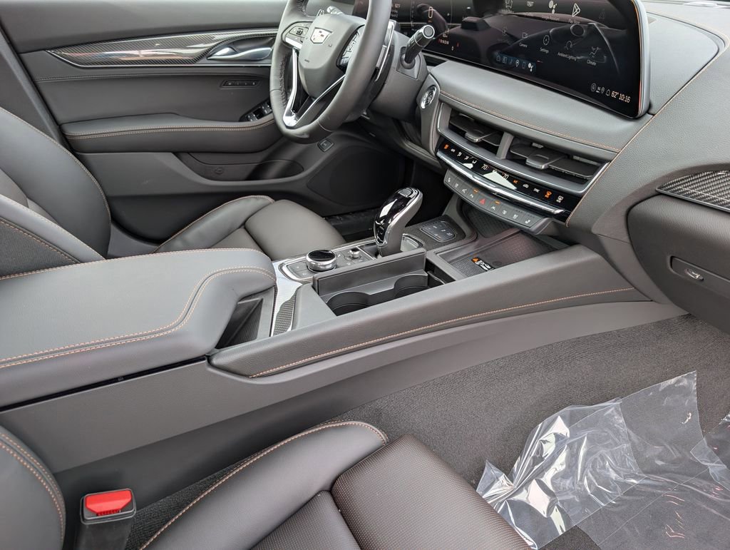 New 2026 Cadillac CT5 Sport w/ LPO, ONYX Package AWD/4WD image 18