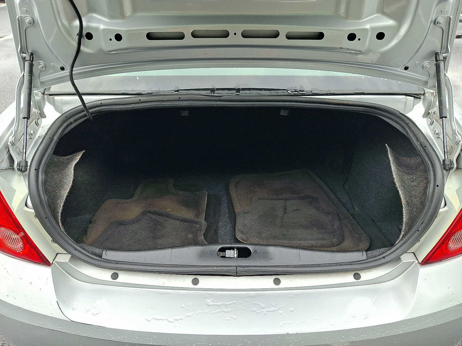 Used 2010 Chevrolet Cobalt LT FWD image 28