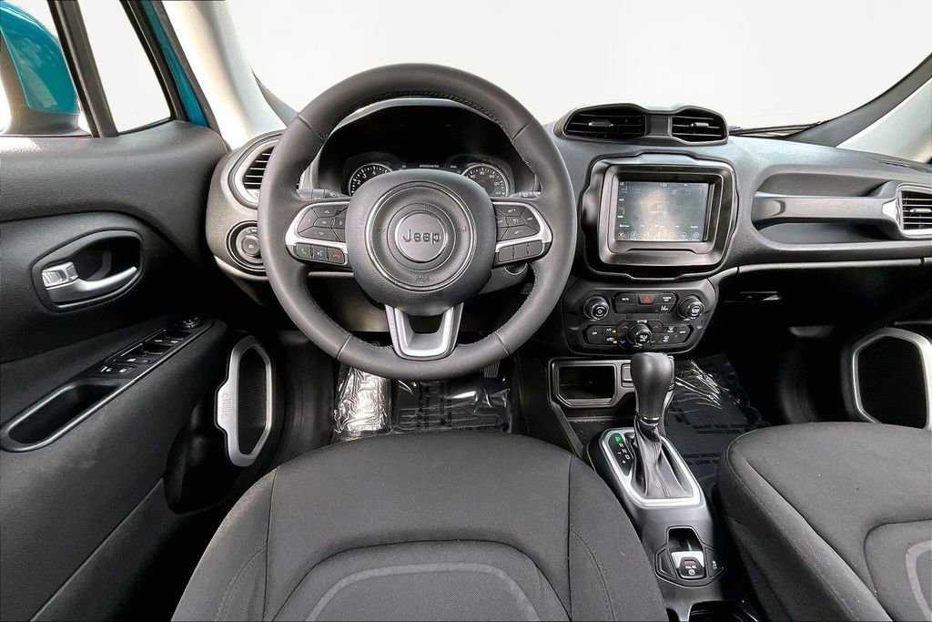 Used 2021 Jeep Renegade Latitude image 8