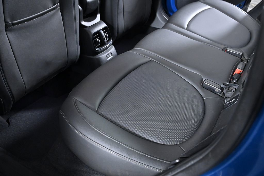 Used 2019 MINI Cooper Countryman S w/ Premium Package image 23