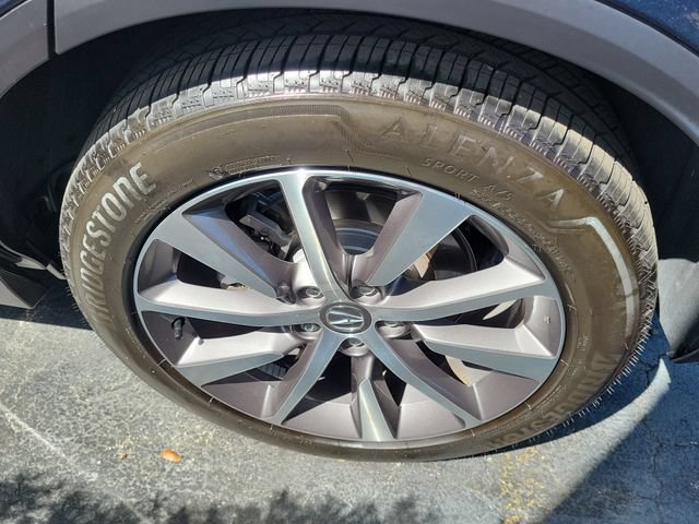 Used 2025 Acura MDX w/ Technology Package FWD image 6