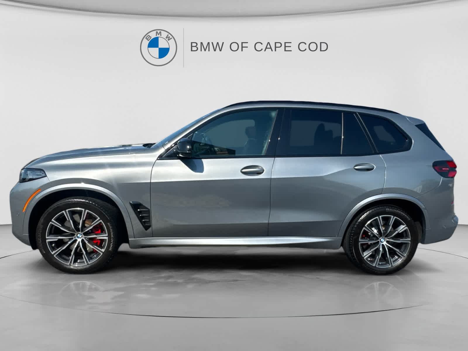Used 2024 BMW X5 M60i AWD/4WD image 5