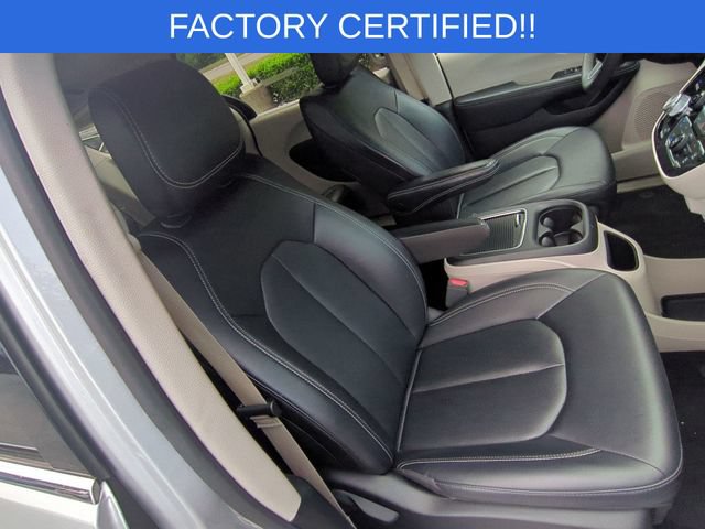 Certified 2024 Chrysler Pacifica Touring-L FWD image 33
