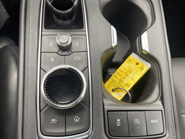 Used 2024 Cadillac XT4 Sport image 29