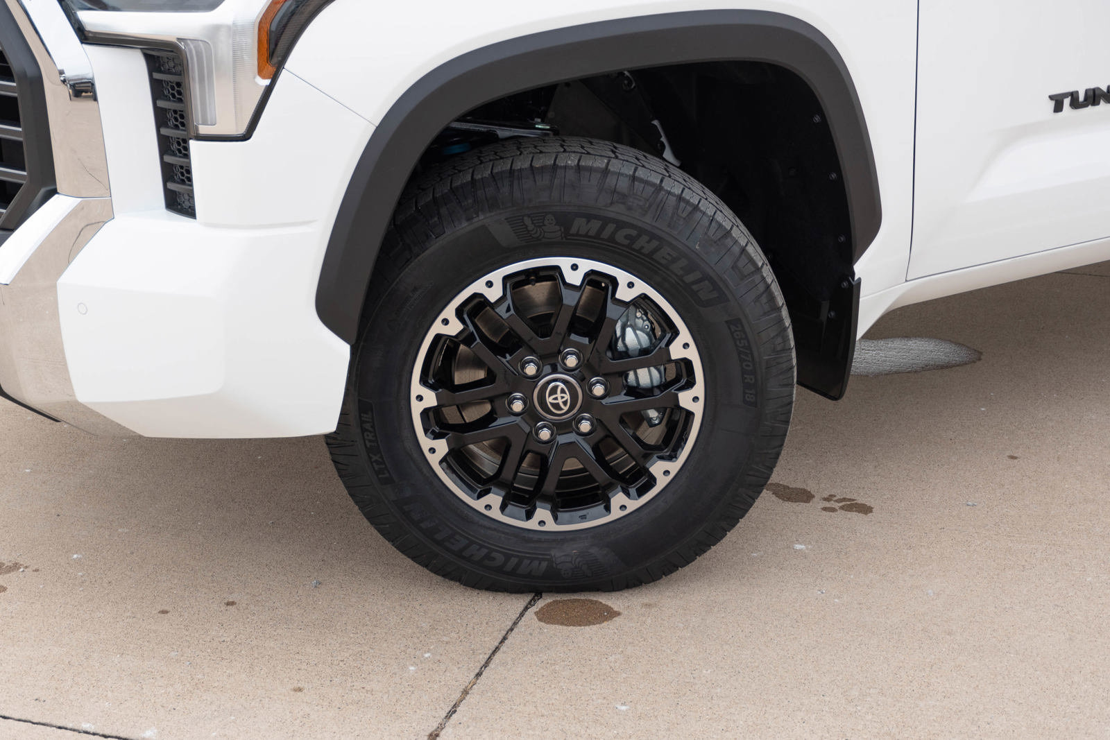 New 2025 Toyota Tundra SR5 image 7