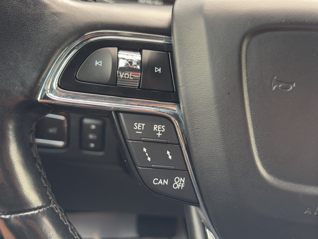 Used 2019 Lincoln Navigator Reserve w/ Cargo Package AWD/4WD image 25