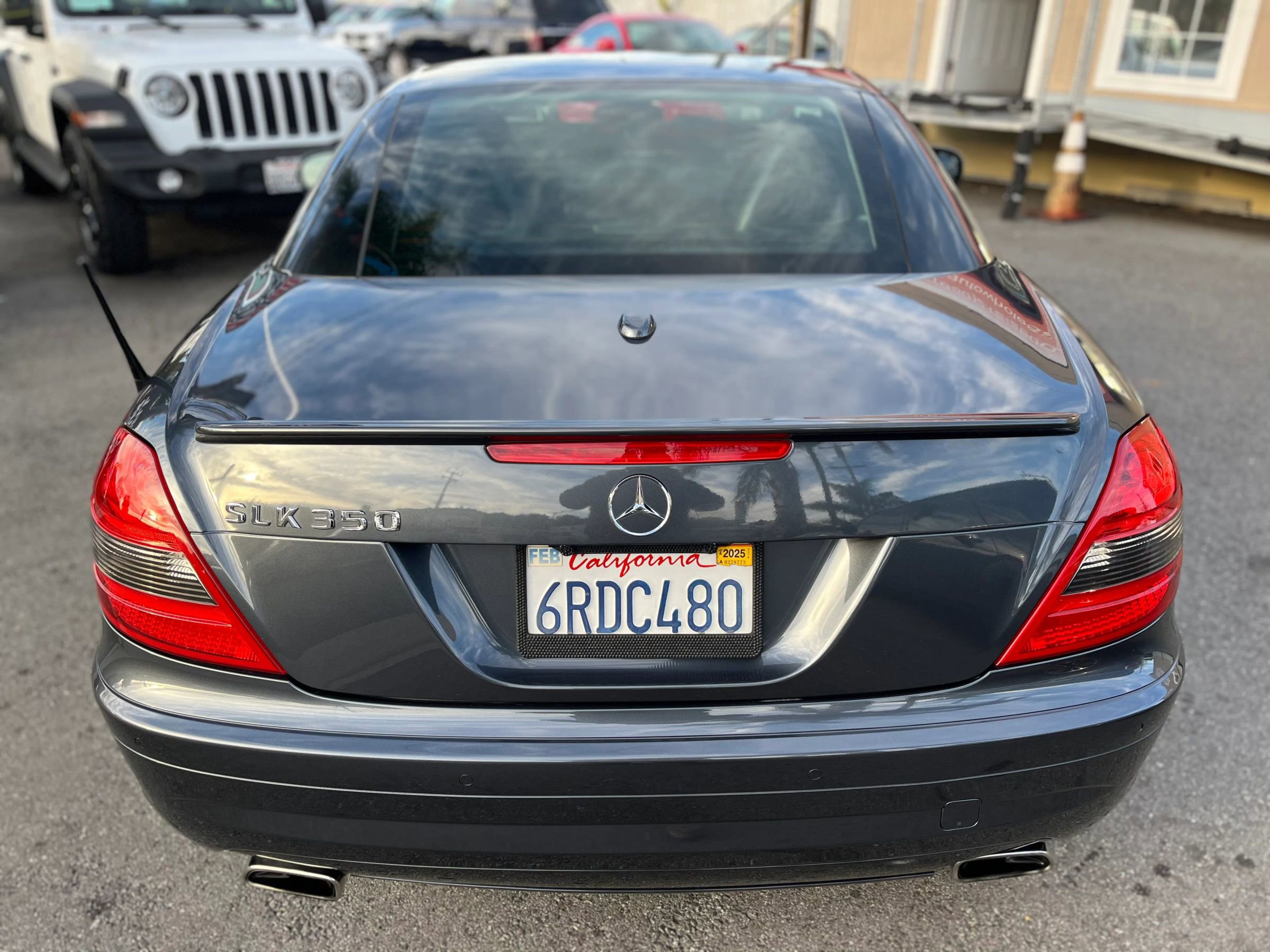 Used 2011 Mercedes-Benz SLK 350 image 11