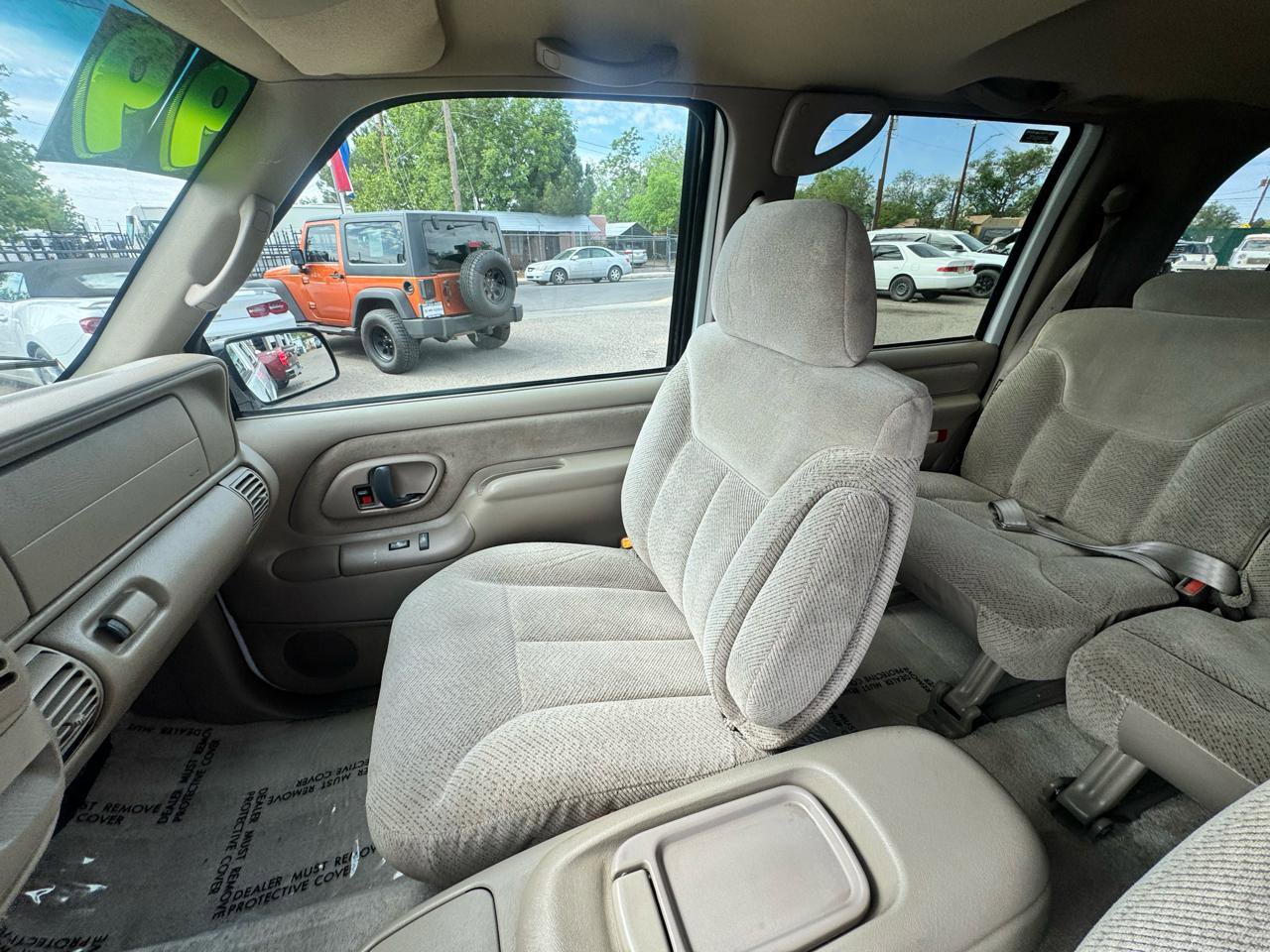 Used 1999 GMC Yukon 4WD 4-Door image 15