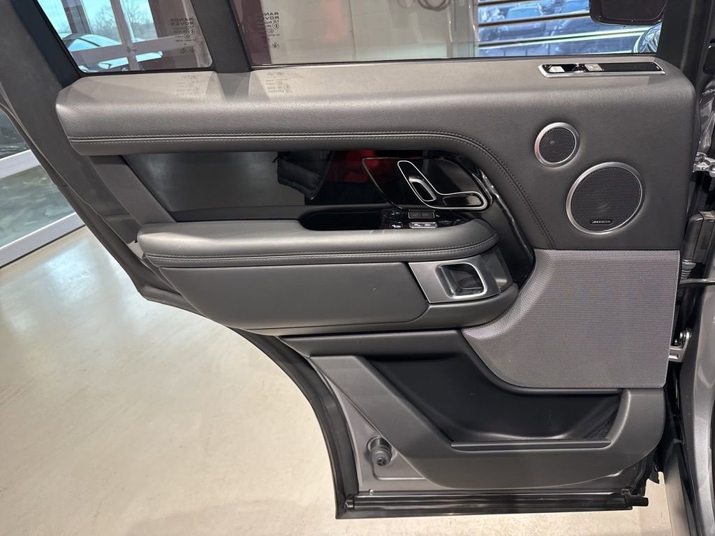 Used 2020 Land Rover Range Rover HSE AWD/4WD image 29