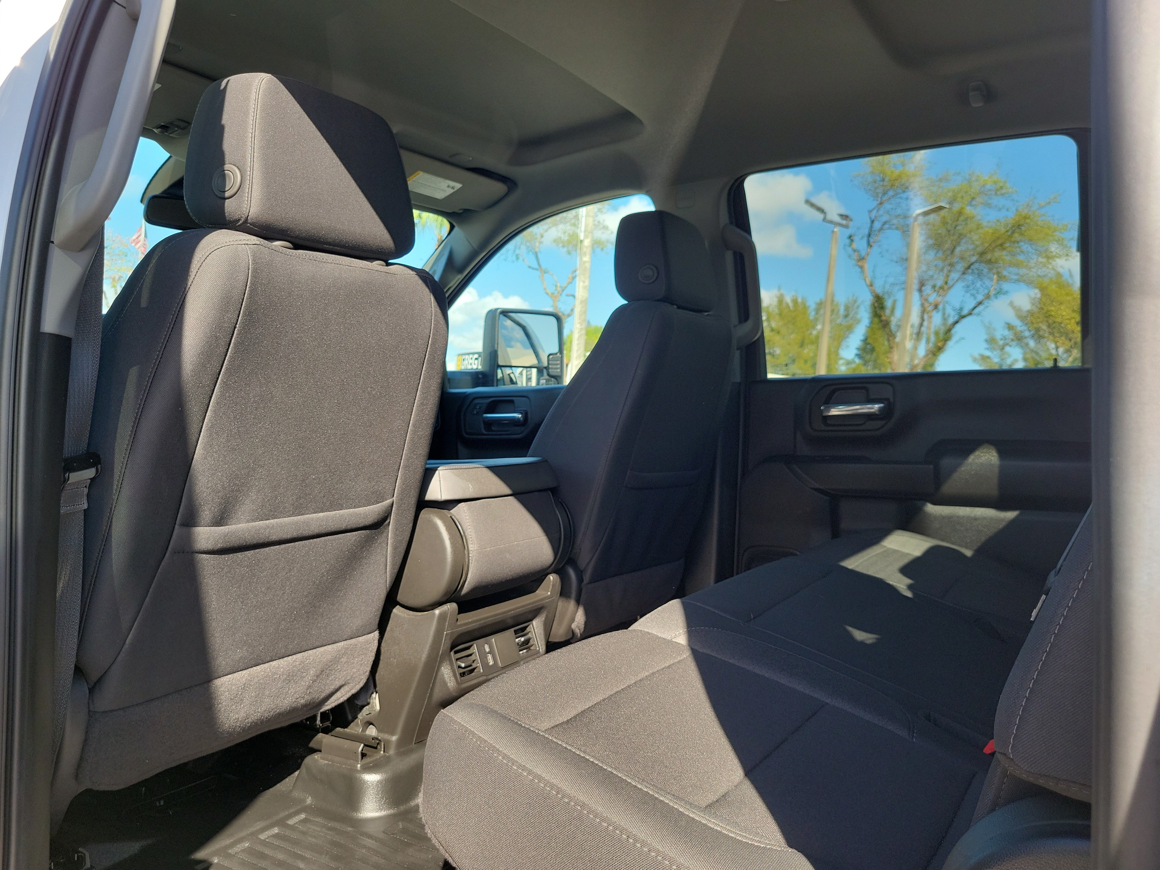 Used 2024 GMC Sierra 2500 Pro w/ Convenience Package AWD/4WD image 13
