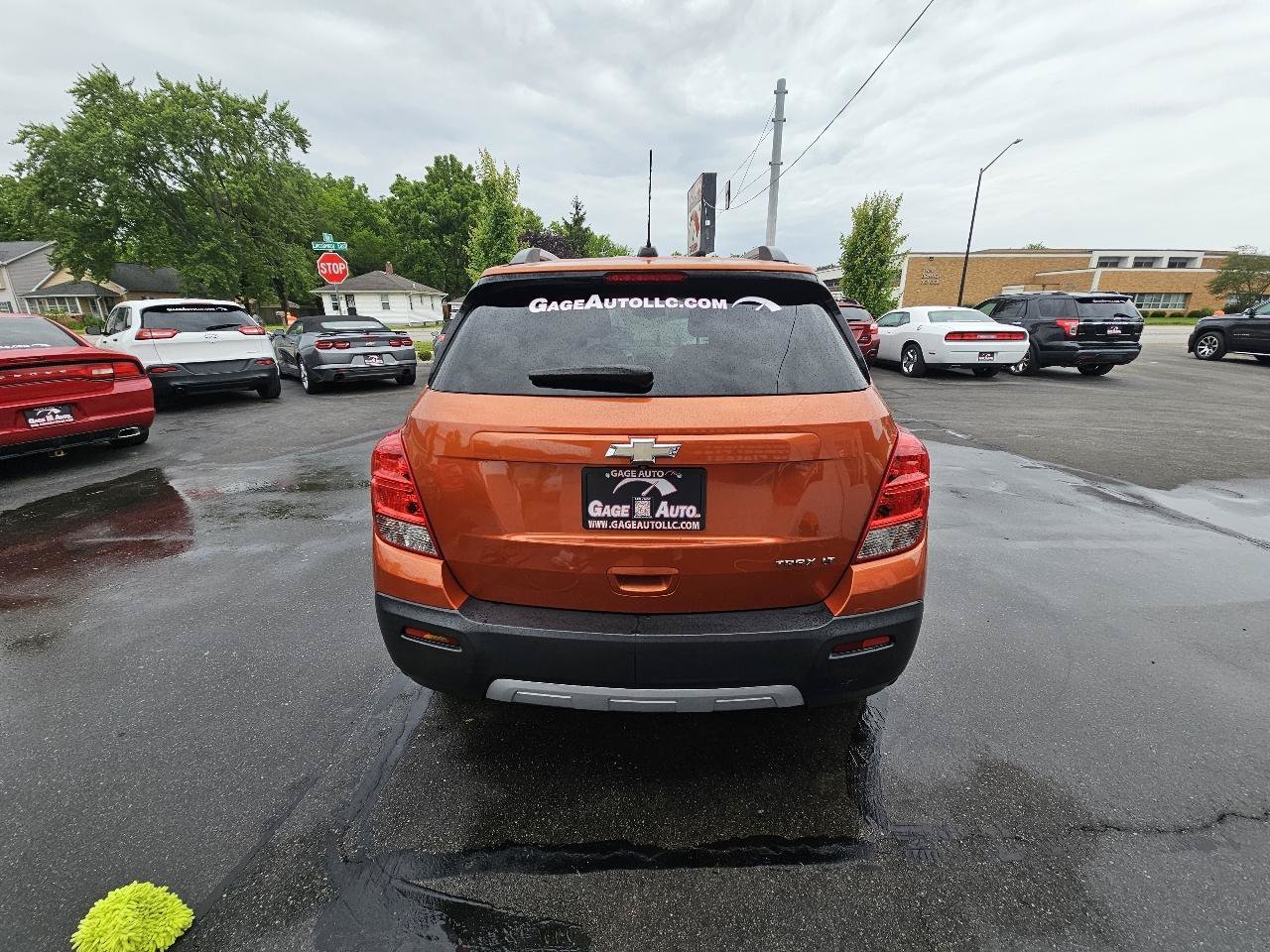 Used 2015 Chevrolet Trax LT w/ LT Sun and Sound Package FWD image 9
