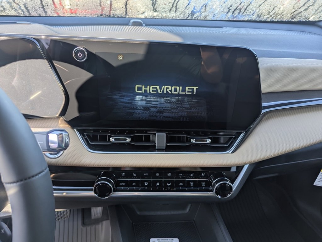 New 2026 Chevrolet Equinox ACTIV w/ Convenience Package III image 22