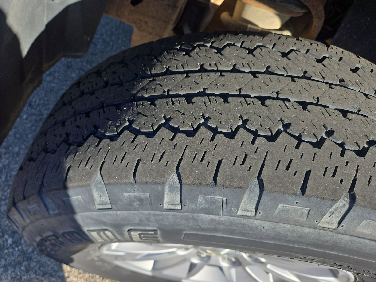 Used 2010 Chevrolet Silverado 1500 LT image 24